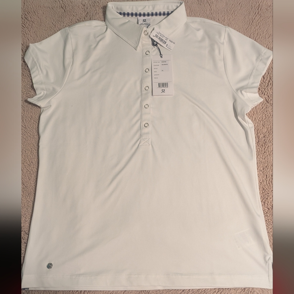 Daily sports white large